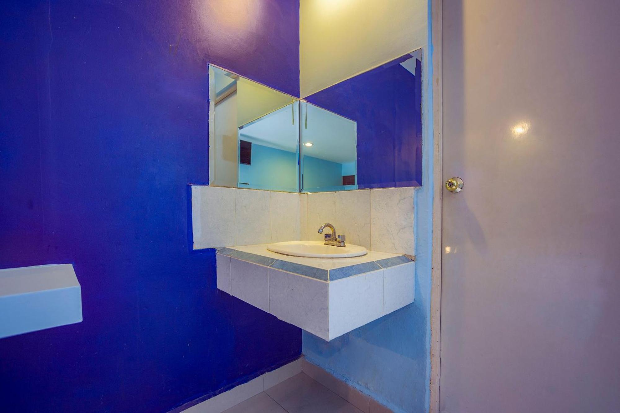Capital O Hotel Diro, Monterrey Exterior photo